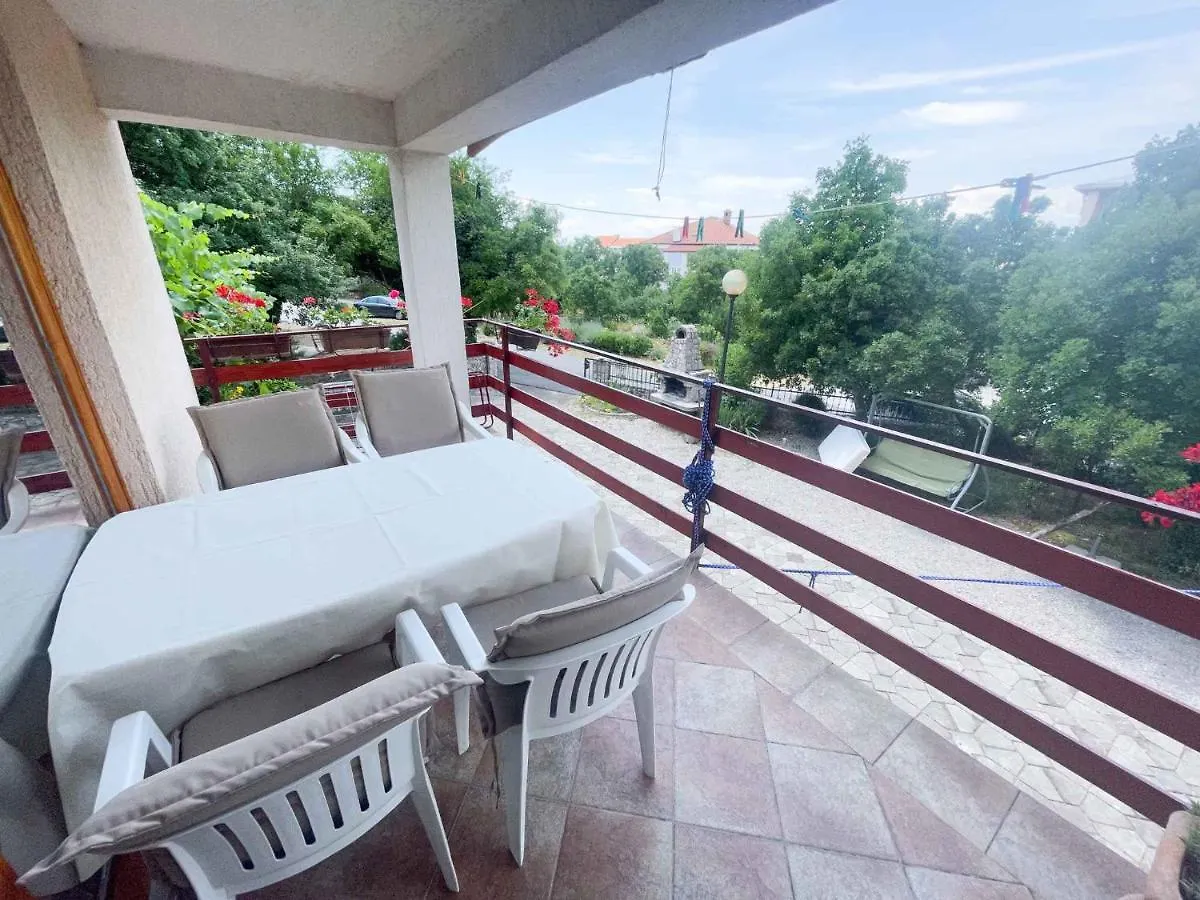 Apartments In Jadranovo 42066 Croatia